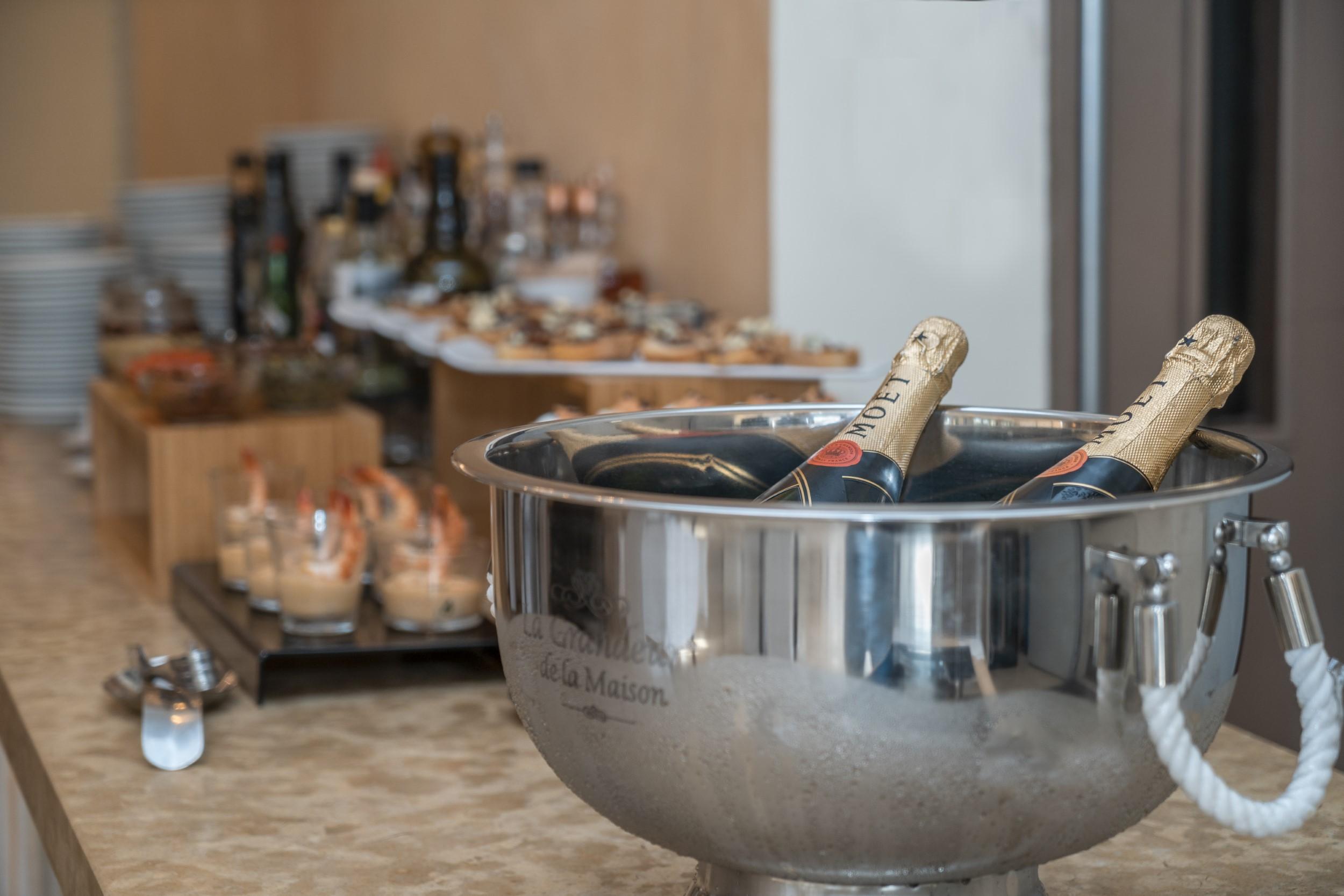 Art Hotel Debono (Adults Only) Gouvia Exteriör bild