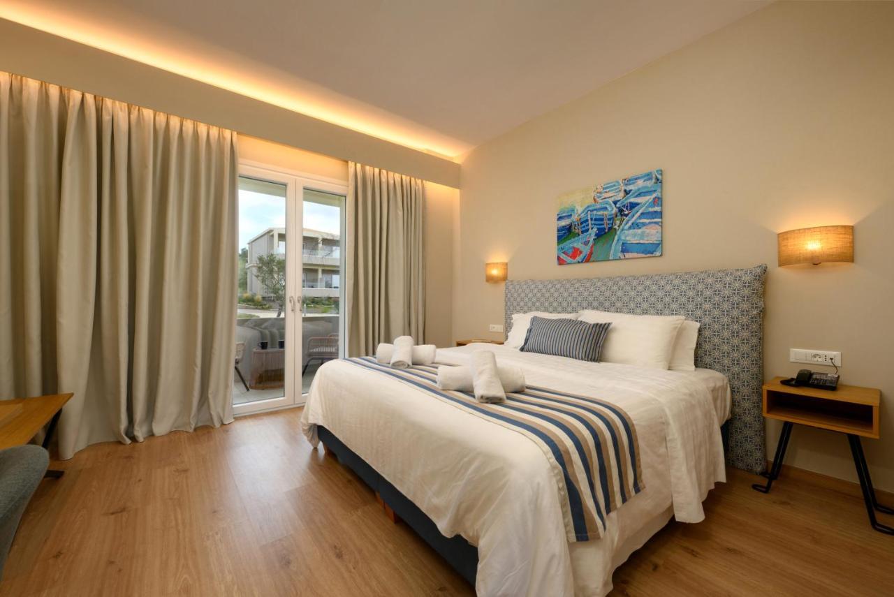 Art Hotel Debono (Adults Only) Gouvia Exteriör bild